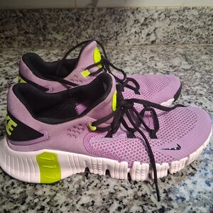Nike Women's Metcon Lavender and Neon Green Sneakers Size 10